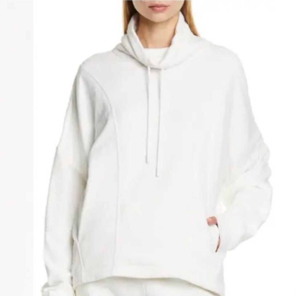 Vince pullover sweatshirt off-white white mixed media windbreaker pull XL